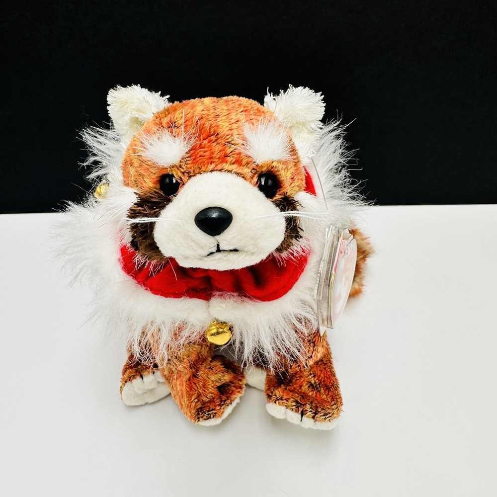 TY RUSTY the Red Panda Beanie Babies with Red Velvet Collar - Ear Tag 2002